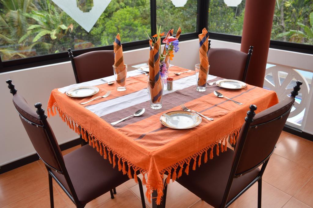 Green View Holiday Resort Kandy Luaran gambar