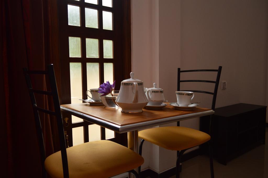 Green View Holiday Resort Kandy Bilik gambar