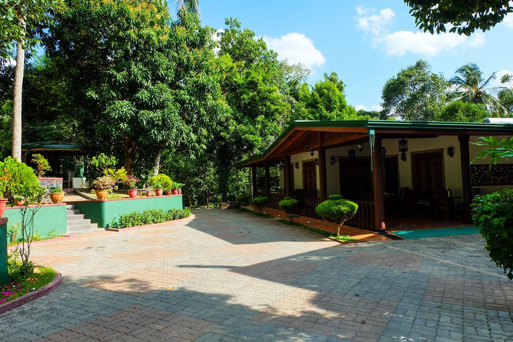 Green View Holiday Resort Kandy Luaran gambar